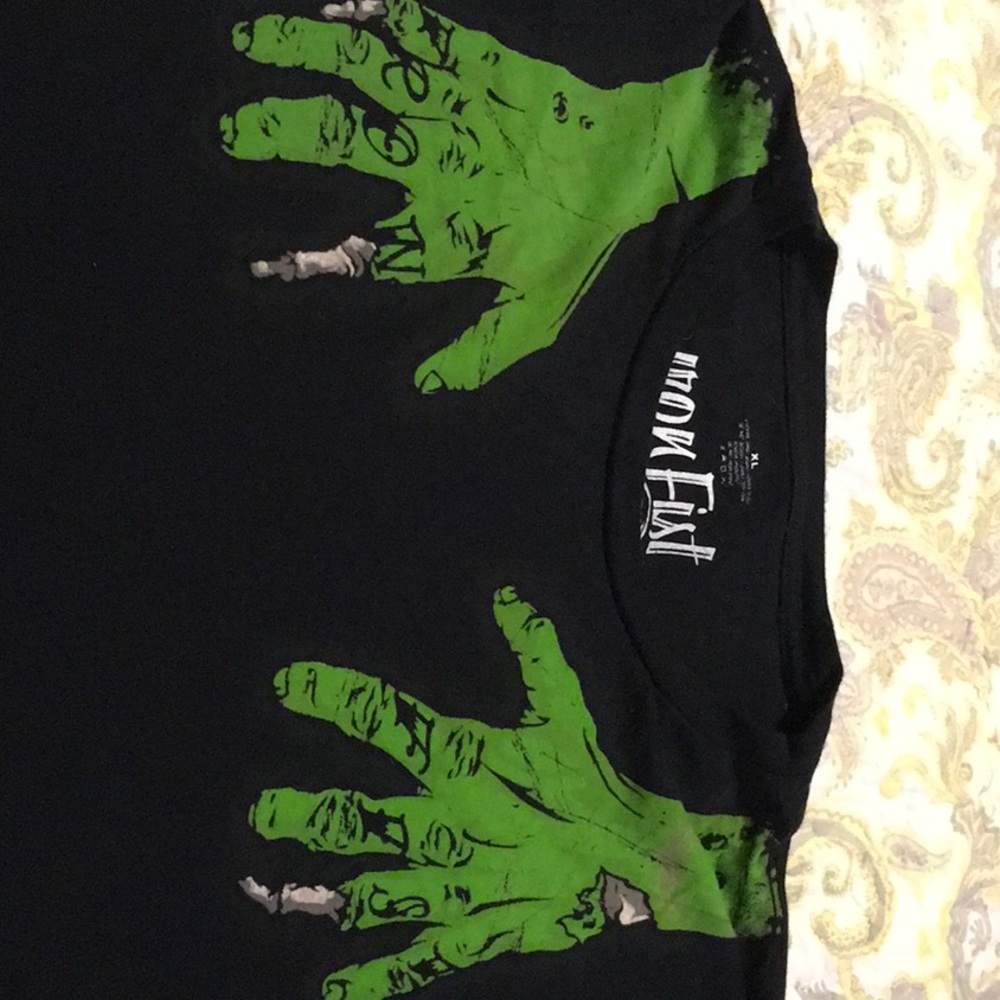 Iron Fist Zombie hands tee - Picture 7 of 9